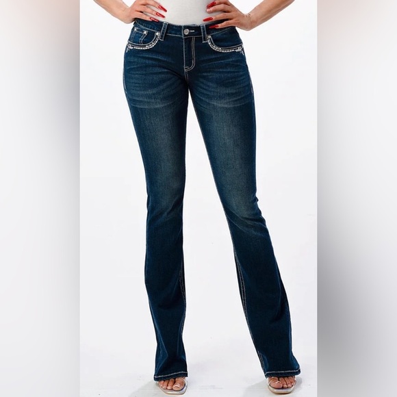 GRACE IN LA WOMEN'S
JEANS - AZTEC Grace Medium Blue Flare Jeans - Picture 1 of 16